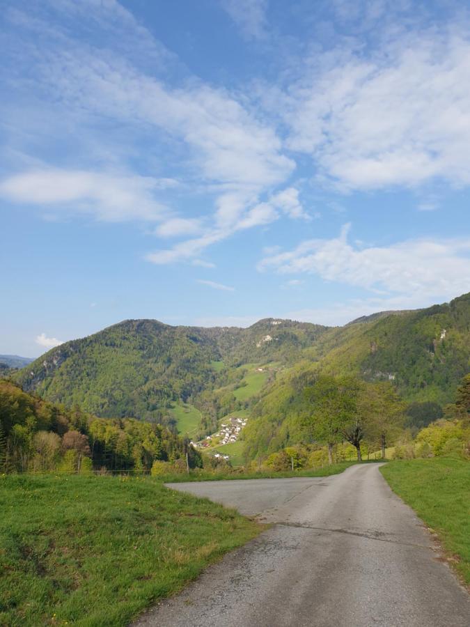 Agreable Chambre D'Hotes, Au Calme, Dans La Nature Roches Exterior foto